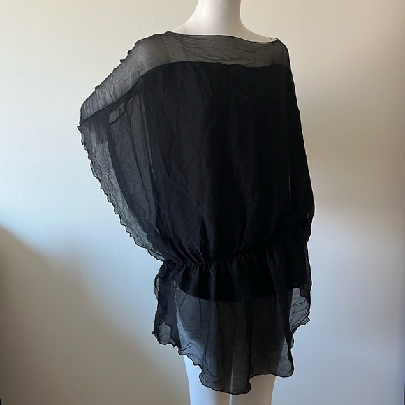 Milla Black Silk Bat Asymmetrical Blouse Size 12 - Picture 1 of 12
